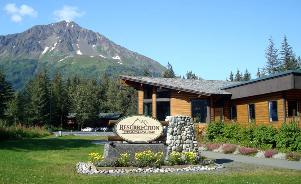 Alaska Collection Seward Windsong Lodge