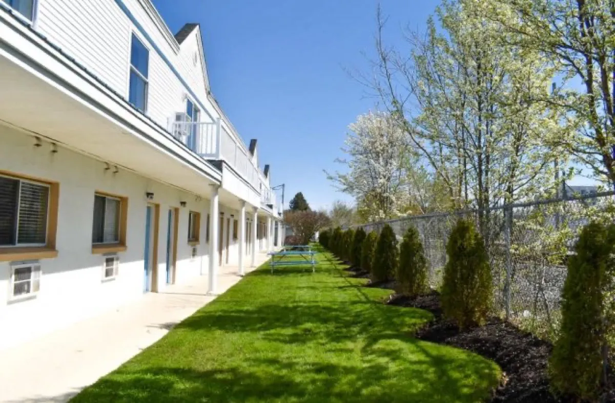 King Real Estate Seabreeze Suites