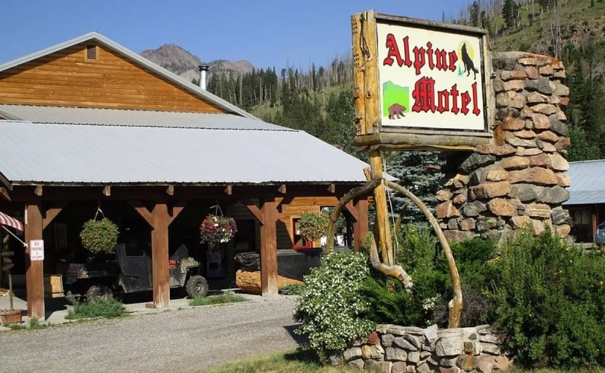 Alpine Motel