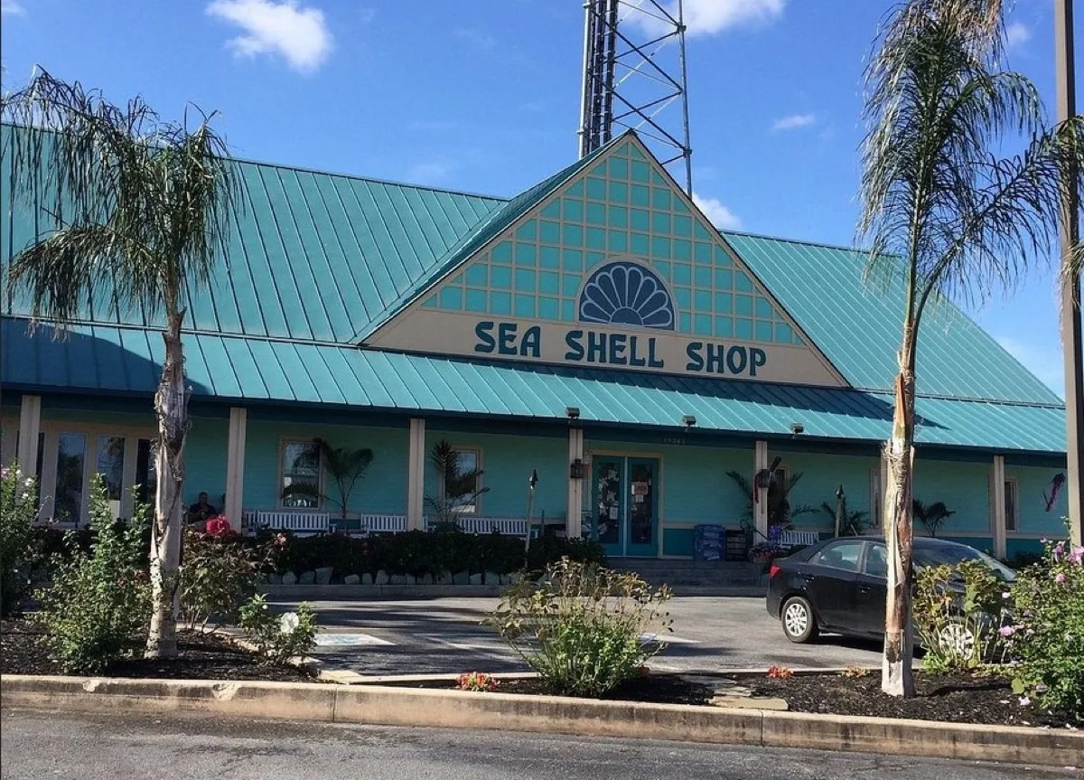 Sea Shell Shop at 19366 Coastal Highway