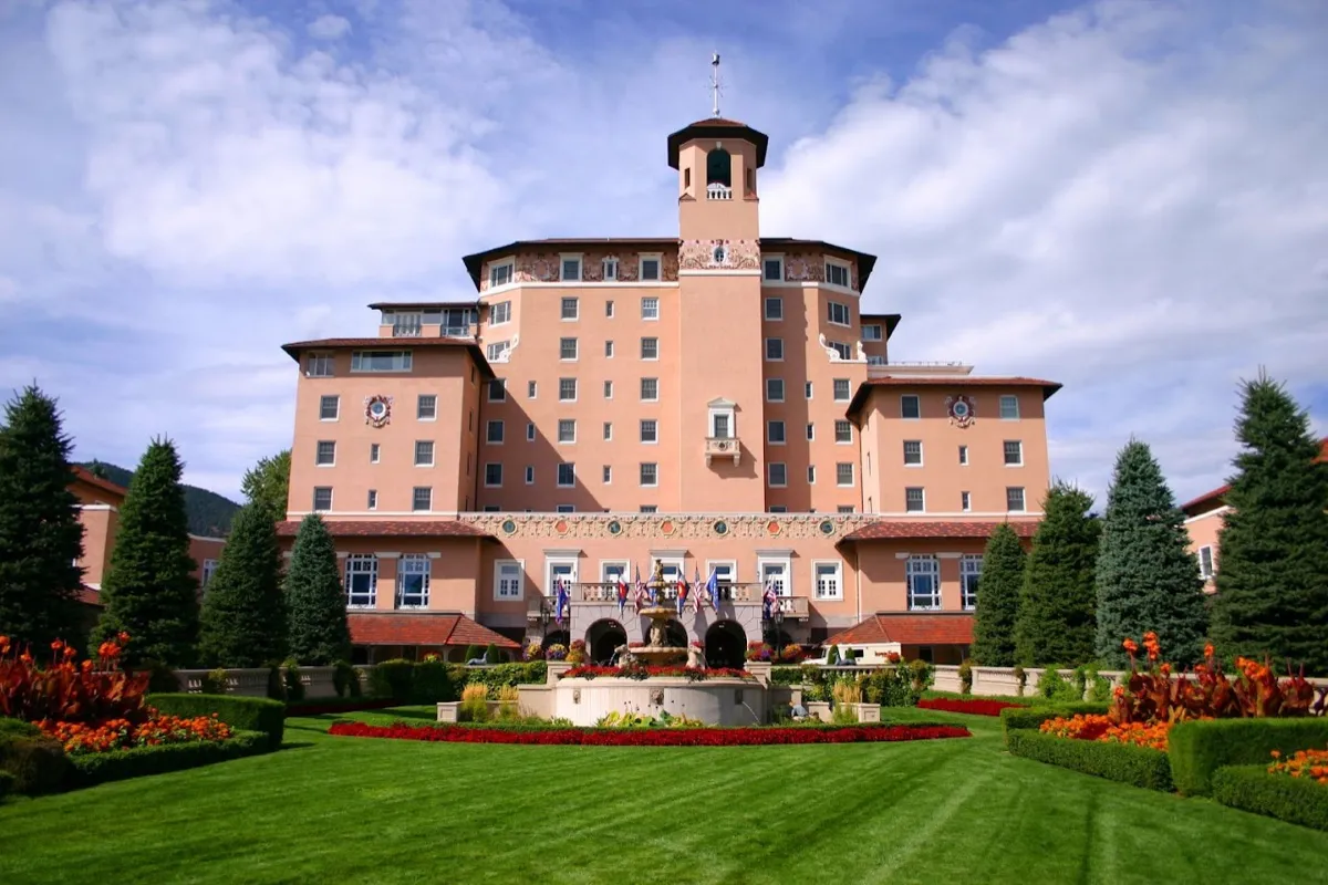 The Broadmoor Hotel