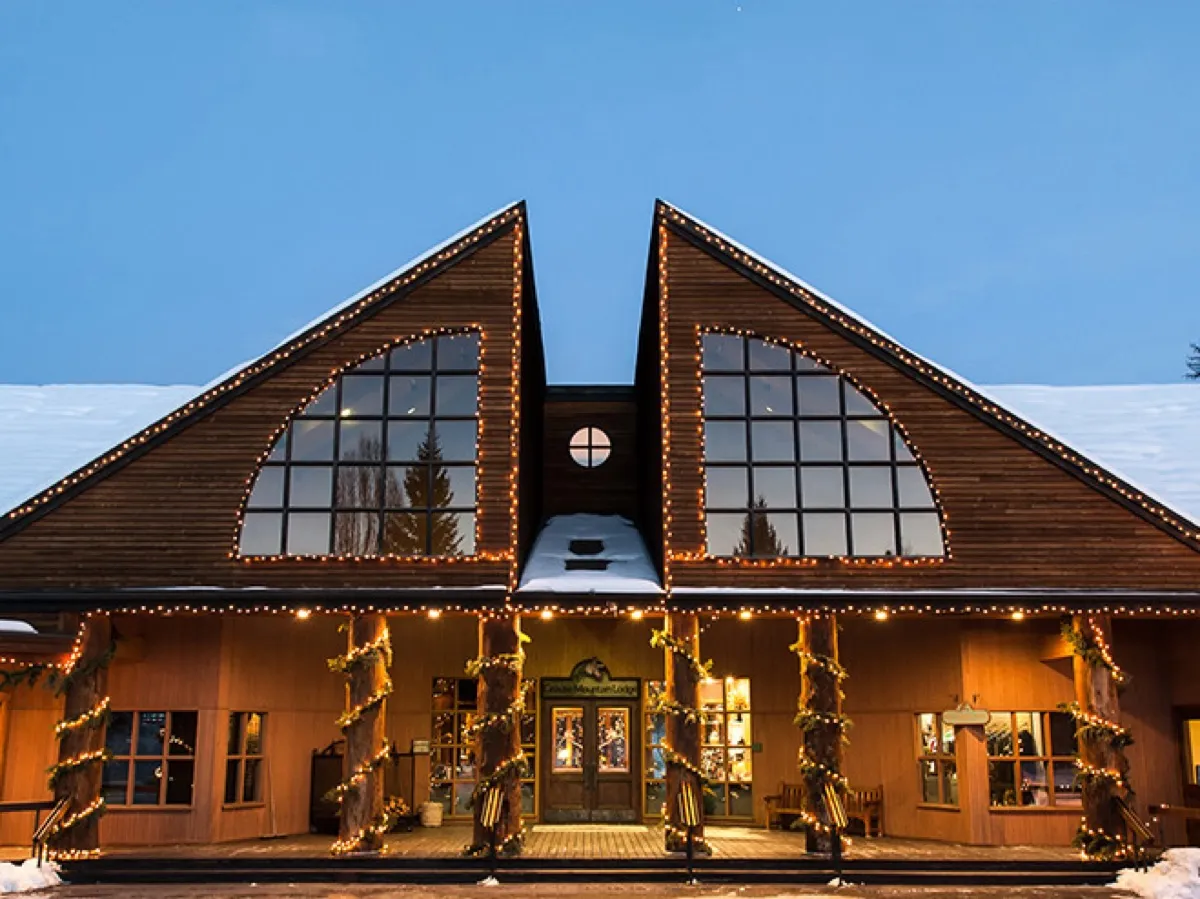 Glacier Park by Pursuit Grouse Mountain Lodge