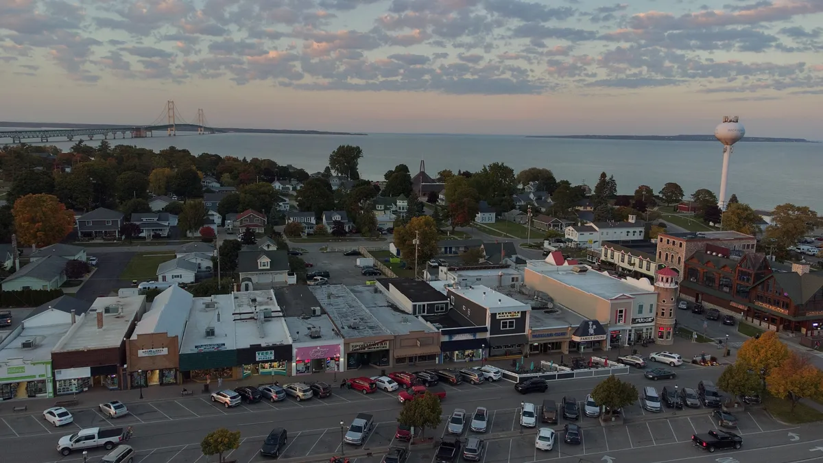 Mackinaw City